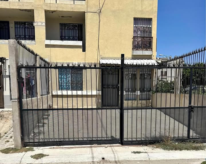 Depto. en Venta. Lomas de San Pedro, Tijuana.